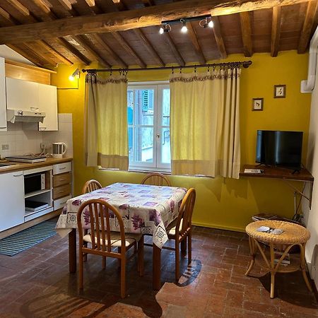 Nido Sui Tetti Di Lucca, Romantico E Centralissimo Exterior foto